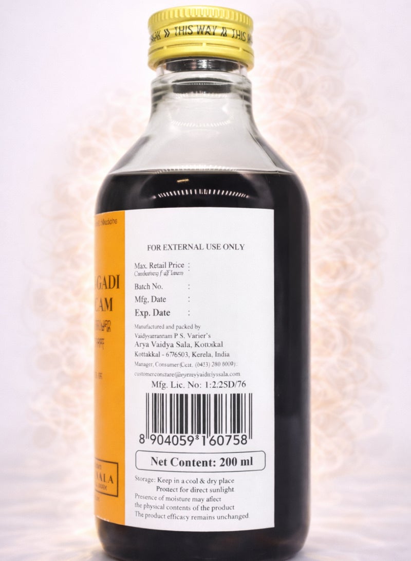 Kottakkal Ayurveda Nilibhringadi Kera Tailam 200ml | Classical Ayurvedic Hair Oil | Herbal Coconut Oil for Scalp & Hair Care | External Use - Image 2